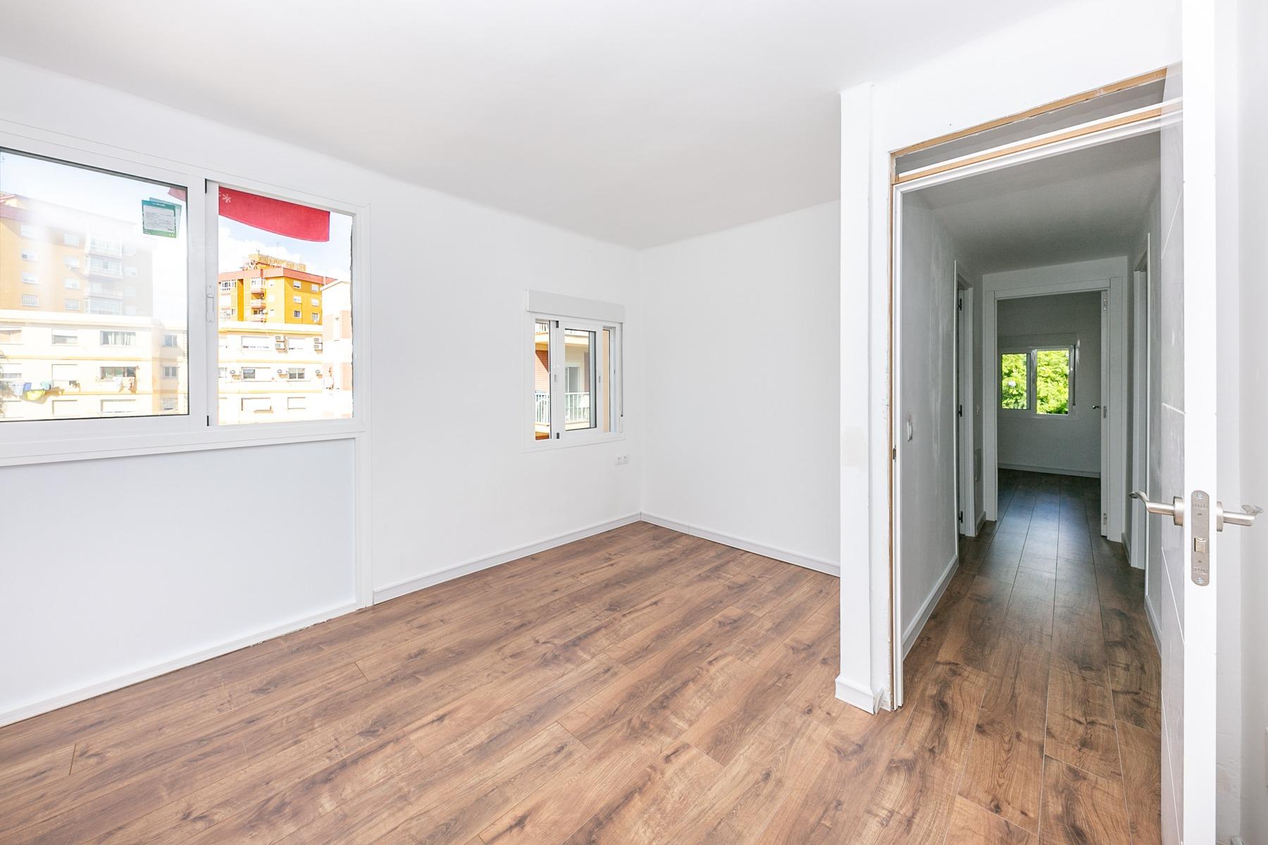 8807ec2d5e0246bffe08b5f54e17565d - 21