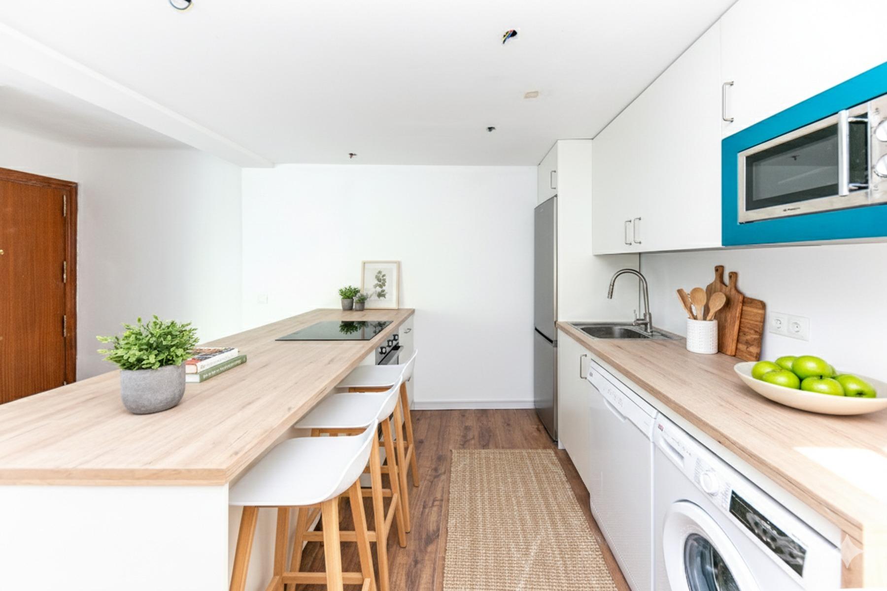 8807ec2d5e0246bffe08b5f54e17565d - 4