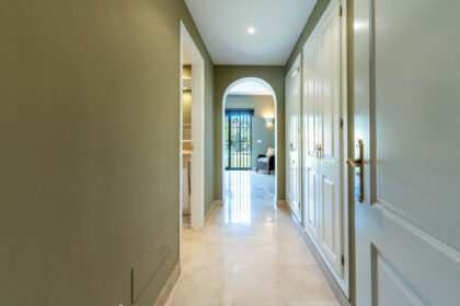 88080b2585c47124732a73c453ae9eff - 23