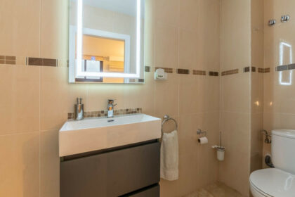 88080b2585c47124732a73c453ae9eff - 56