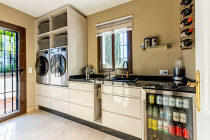 88080b2585c47124732a73c453ae9eff - 7