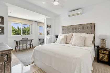 8889748033a7ed35a9adafcfec046450 - 12