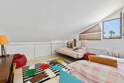 8889748033a7ed35a9adafcfec046450 - 16