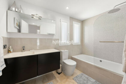 8889748033a7ed35a9adafcfec046450 - 17