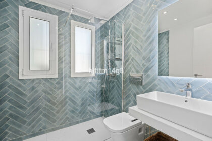 8889748033a7ed35a9adafcfec046450 - 18