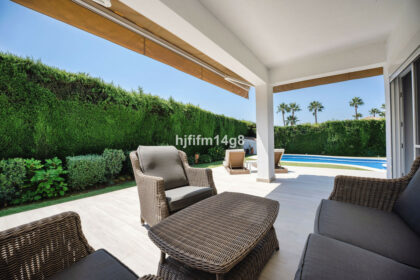 8889748033a7ed35a9adafcfec046450 - 24