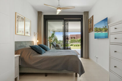 889d451575edbfba430c984fdd94db1a - 20