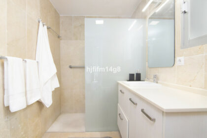 88a5f6f7c5f63b21ed476d1cbf6abdf2 - 11