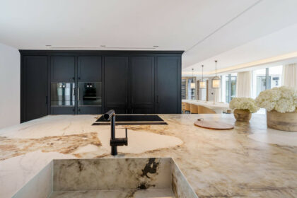 895221a3947384f6bbe7e9456ebf900f - 10