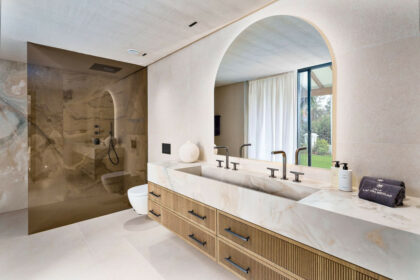 895221a3947384f6bbe7e9456ebf900f - 17