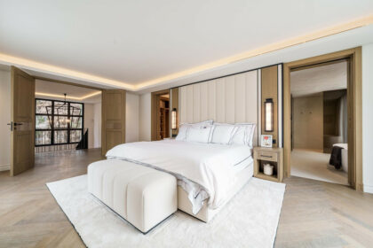 895221a3947384f6bbe7e9456ebf900f - 19