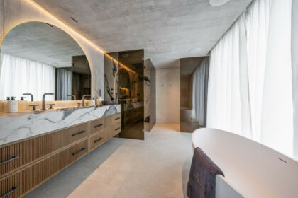 895221a3947384f6bbe7e9456ebf900f - 21