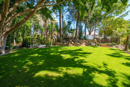 895221a3947384f6bbe7e9456ebf900f - 36