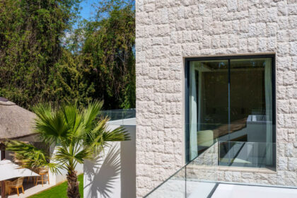 895221a3947384f6bbe7e9456ebf900f - 50