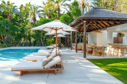 895221a3947384f6bbe7e9456ebf900f - 53