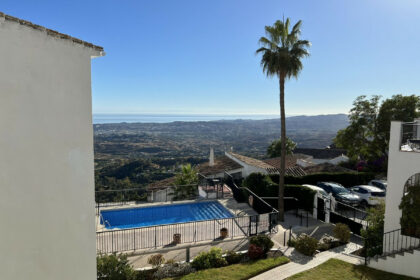 89666c10b3e3b1adf605cc65bd372a75 - 20