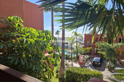 896cf8fb97b185d24f02062637d9d160 - 21