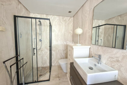 896cf8fb97b185d24f02062637d9d160 - 30