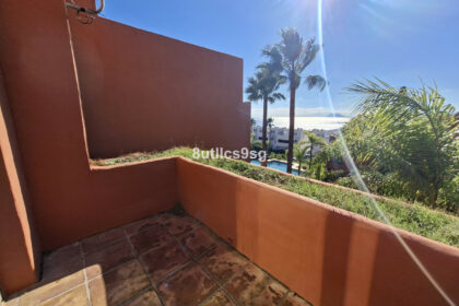 896cf8fb97b185d24f02062637d9d160 - 32