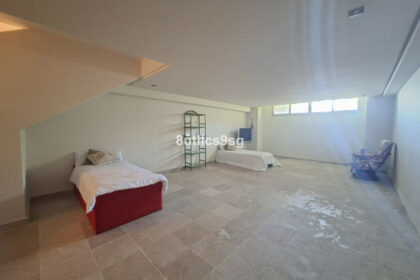 896cf8fb97b185d24f02062637d9d160 - 48