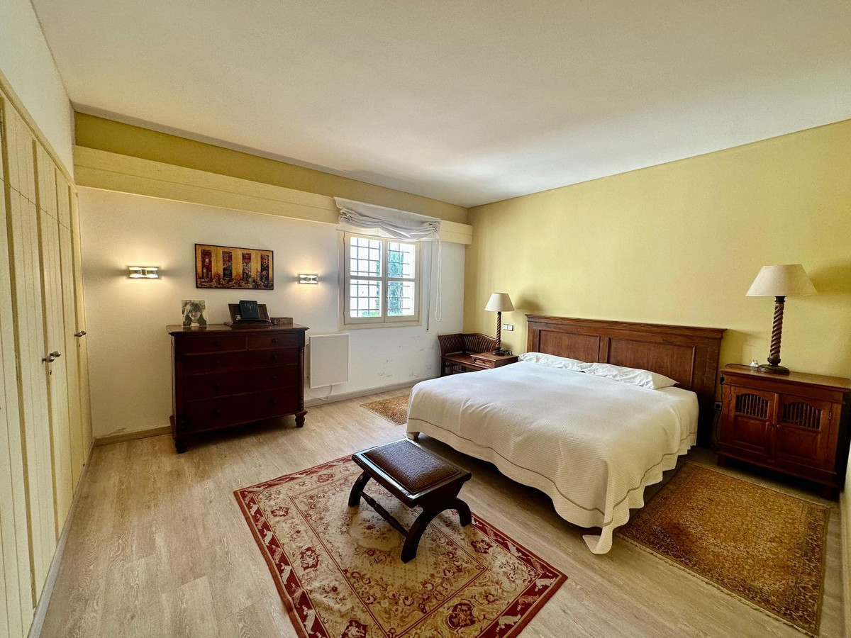 89d74a789448b42f0c3468e8577a925b - 15