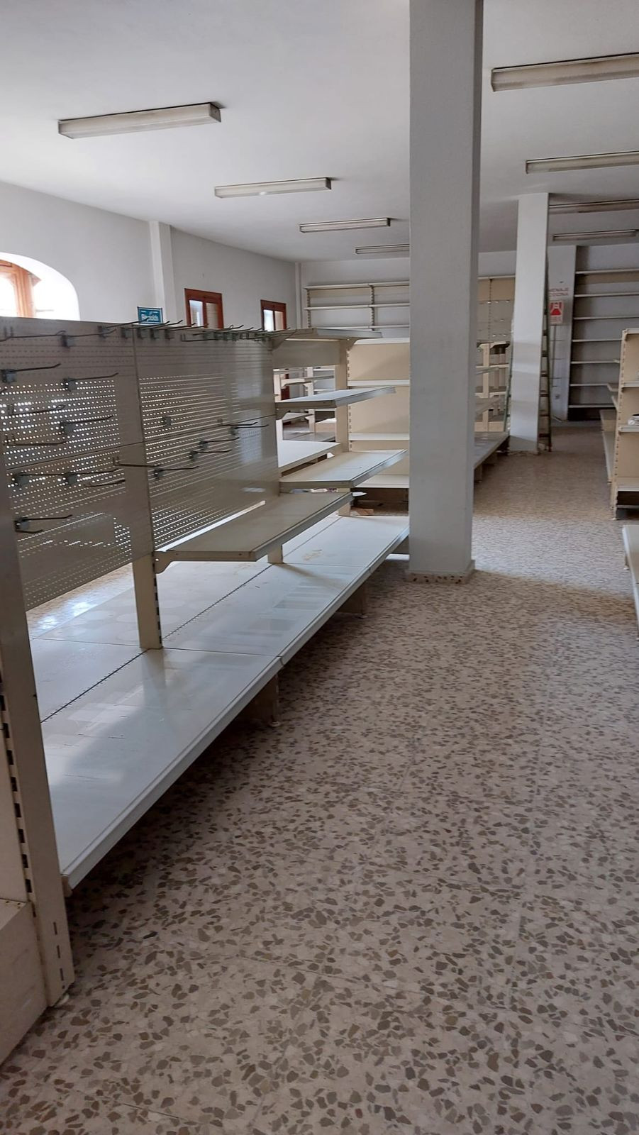 89e398bb7d45f57d635333b2d83596e6 - 9