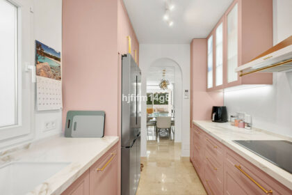 8a18f0e34b9342bc908865137b191208 - 8