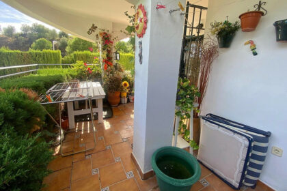 8b302407e5c759f17284f420862331ce - 11