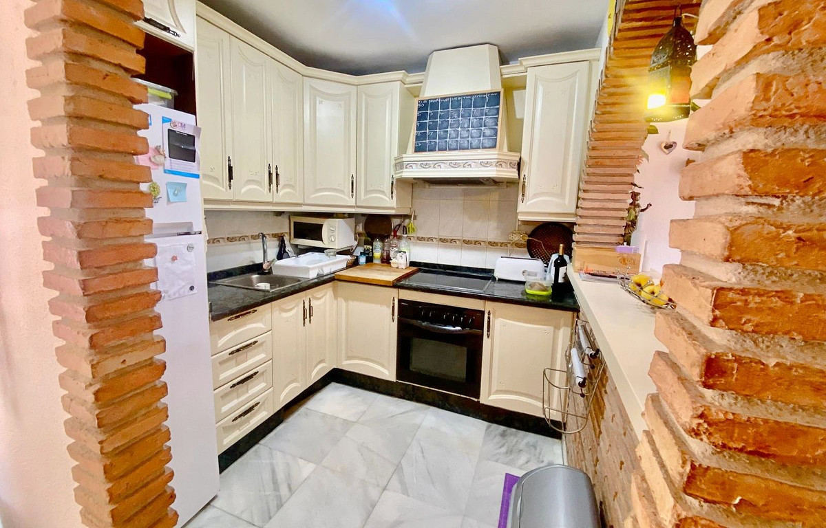 8b302407e5c759f17284f420862331ce - 4