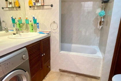 8b302407e5c759f17284f420862331ce - 9