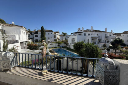 8b41fe39711640dd9a34e83665fa6370 - 14