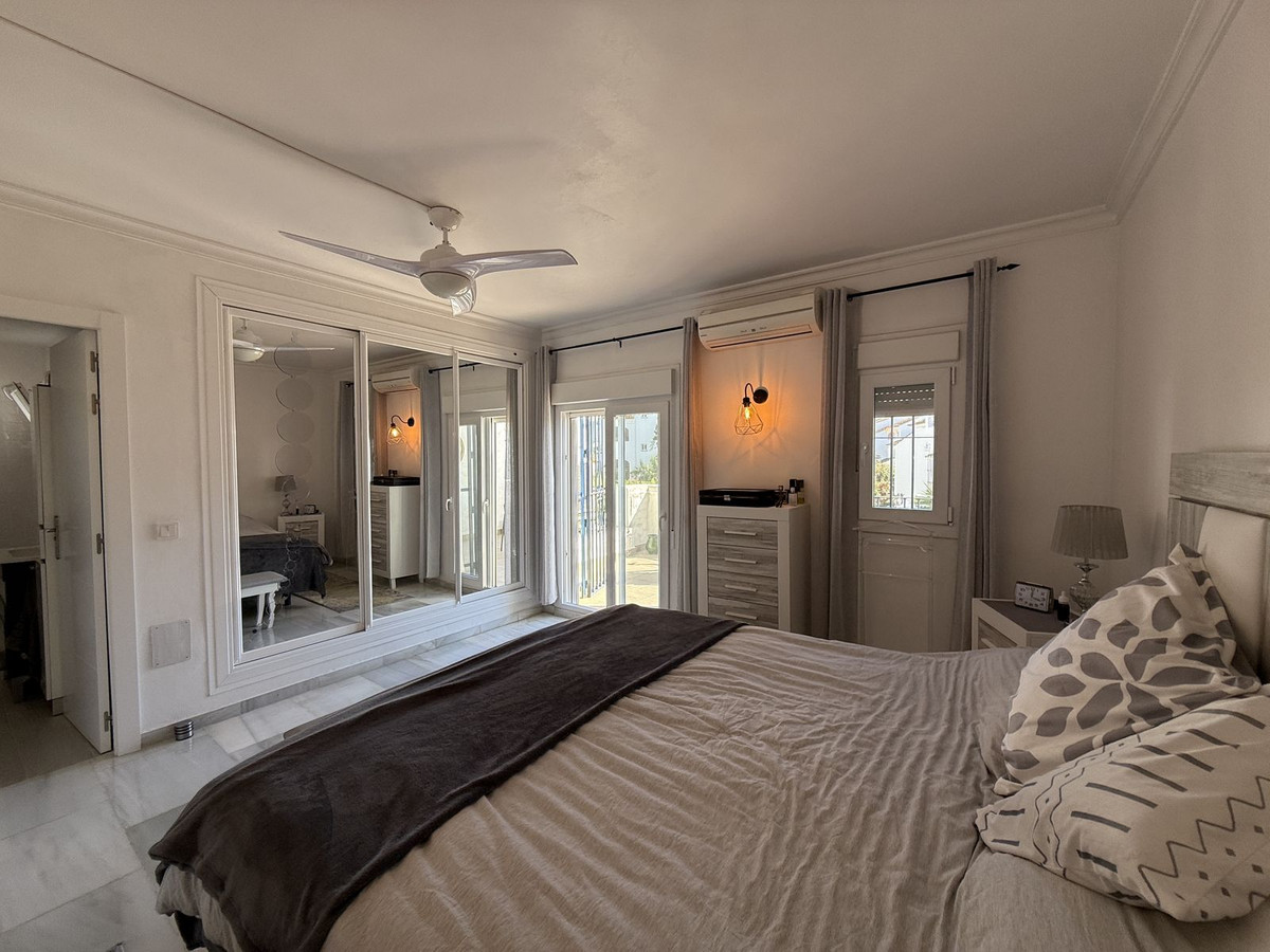 8b41fe39711640dd9a34e83665fa6370 - 15