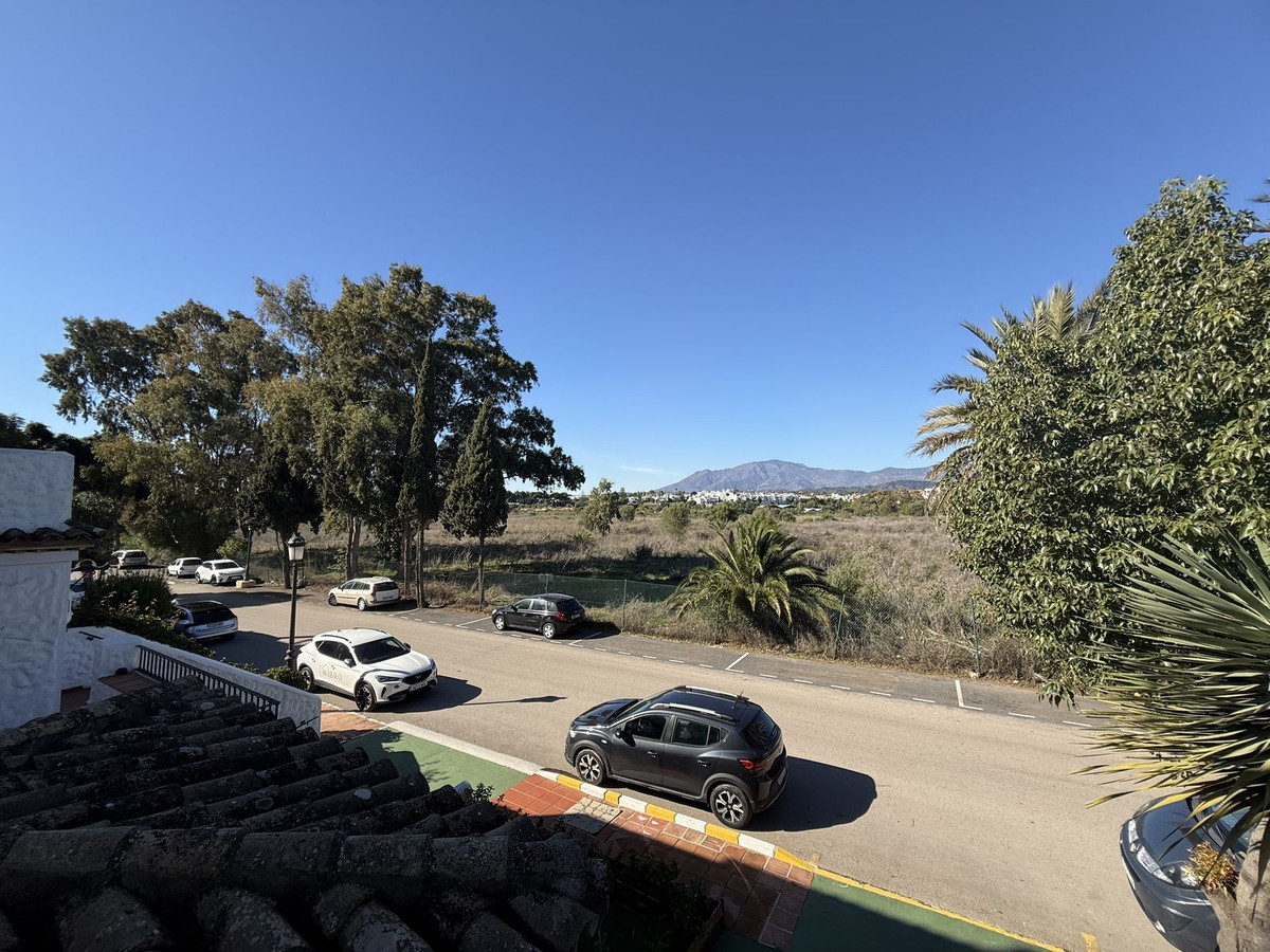 8b41fe39711640dd9a34e83665fa6370 - 29