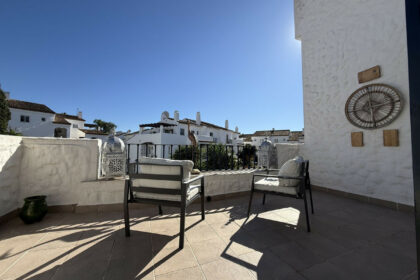 8b41fe39711640dd9a34e83665fa6370 - 30