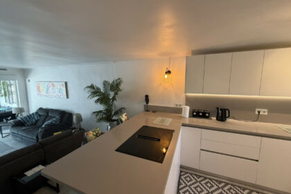 8b41fe39711640dd9a34e83665fa6370 - 7