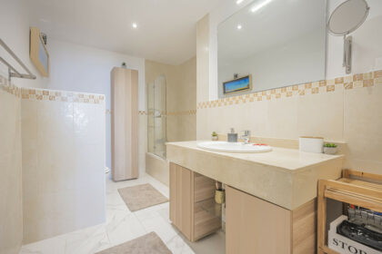 8b4502256ebcec7262fc7997d0dfe4bd - 11