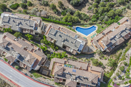 8b4502256ebcec7262fc7997d0dfe4bd - 16