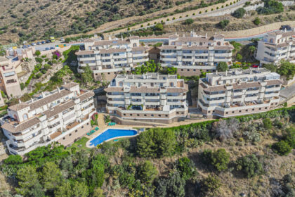 8b4502256ebcec7262fc7997d0dfe4bd - 17