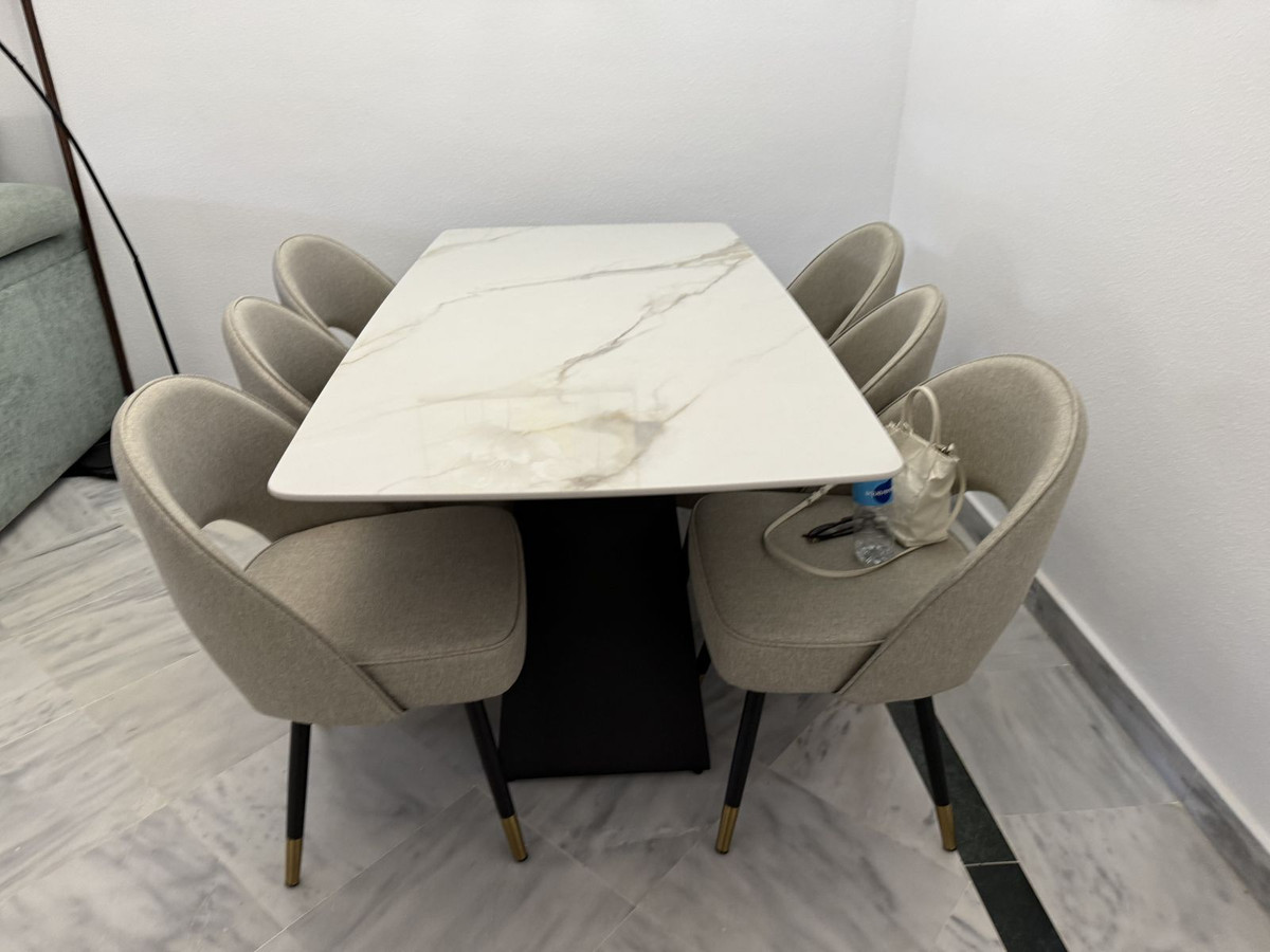 8bd05bf4463e39d2b5fa34519c833628 - 2