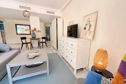 8bfc82ee092e015b57aa5d5f80b738aa - 8