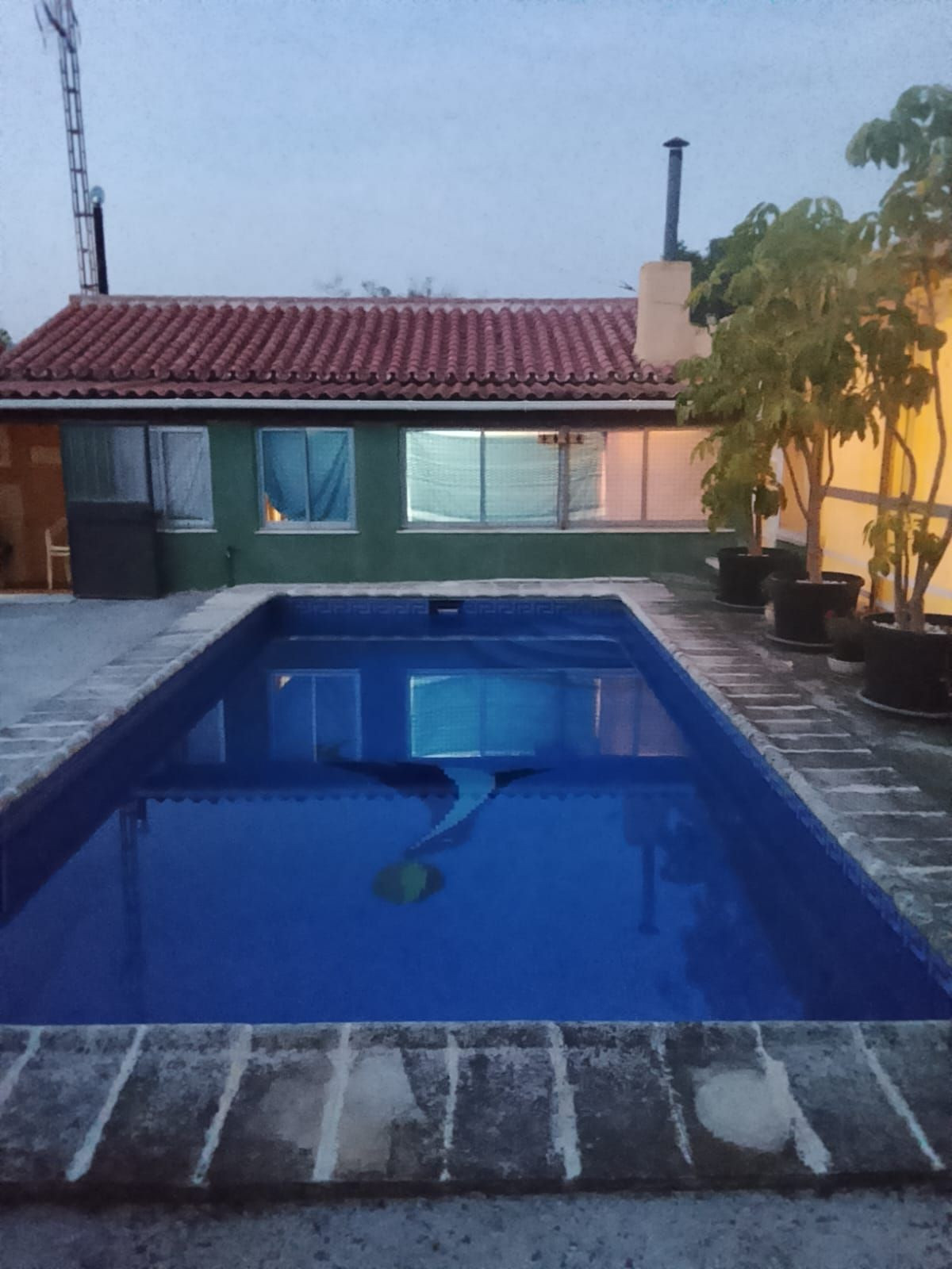 8bffdc5d1237f55450aa7514d3f1571a - 4