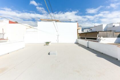 8c081abe99ced93548ba198a90ad56e5 - 28