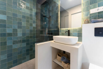 8c0ff1b00700b896f2bd573d06ad8e13 - 19