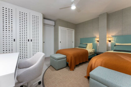 8c0ff1b00700b896f2bd573d06ad8e13 - 21