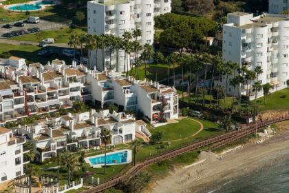 8c0ff1b00700b896f2bd573d06ad8e13 - 38