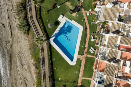 8c0ff1b00700b896f2bd573d06ad8e13 - 41