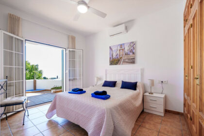 8c85808eae1602b1ebebe1650f832151 - 19