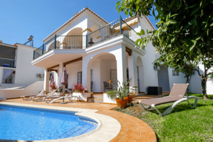 8c85808eae1602b1ebebe1650f832151 - 2