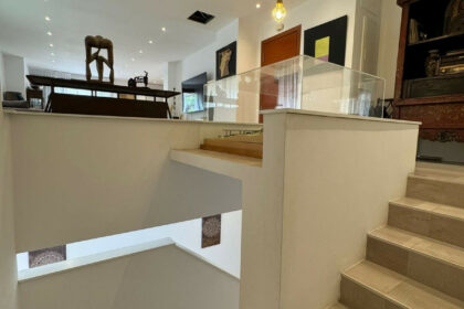 8c9701939f3b9c2b042eab23120055b7 - 14