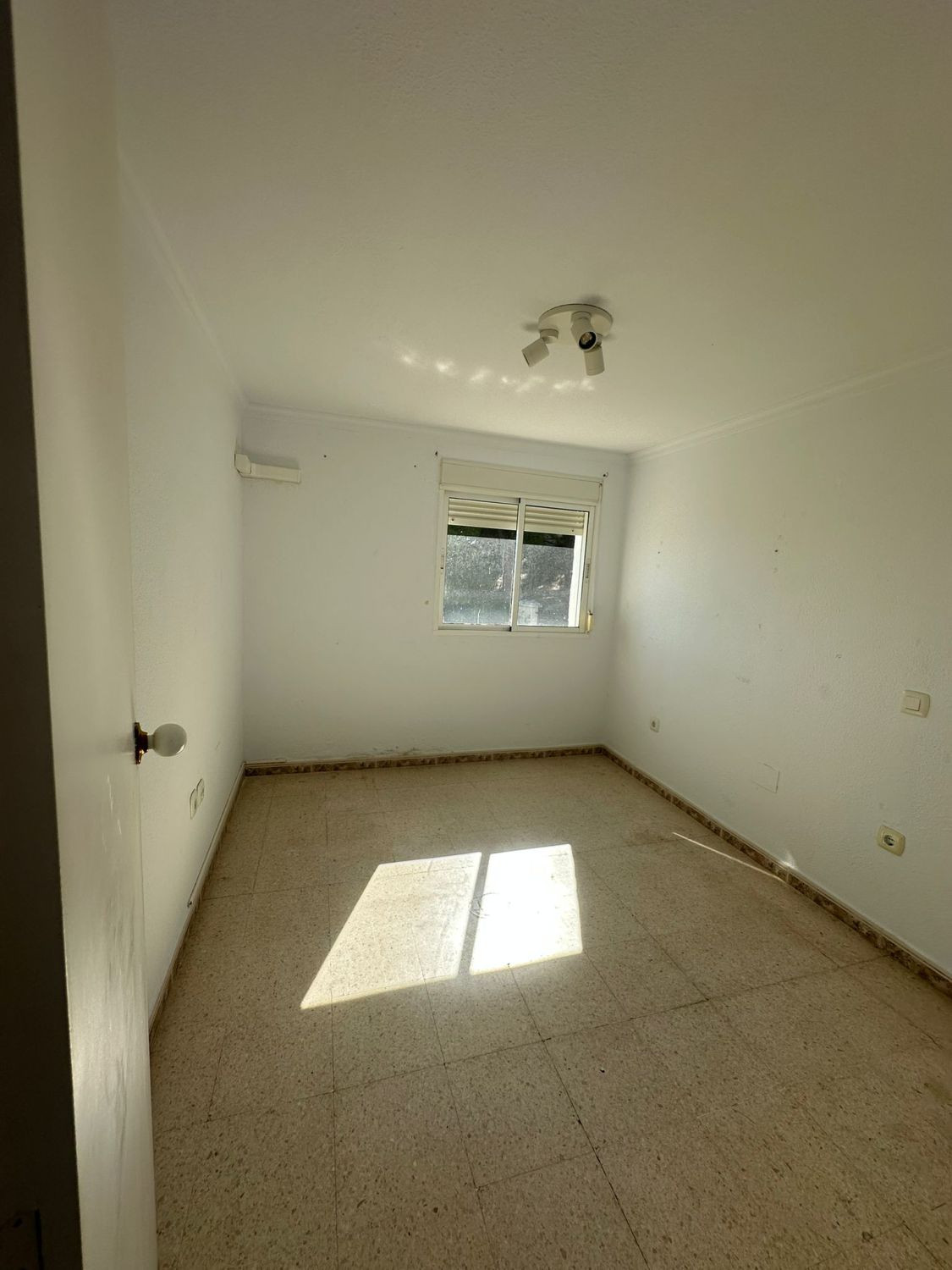 8d137c419c508946e1071709fb04bccc - 18